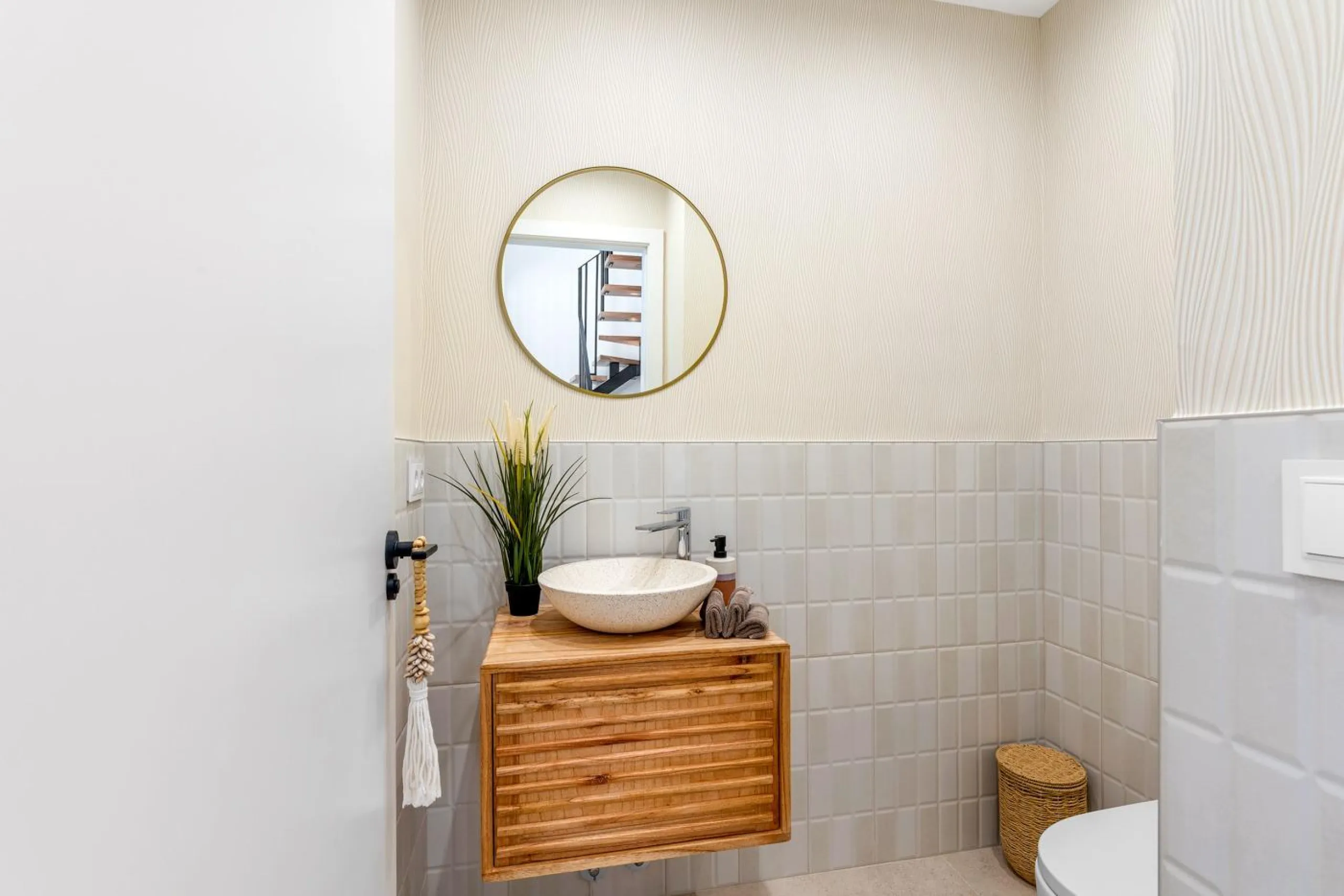 VILLA DE LUJO EN DOLORES DE 3 DORM. 3 BAÑOS. 1 ASEO. PISCINA PRIVADA. 205 M2 DE PARCELA. DOS TERRAZAS. PARKING.