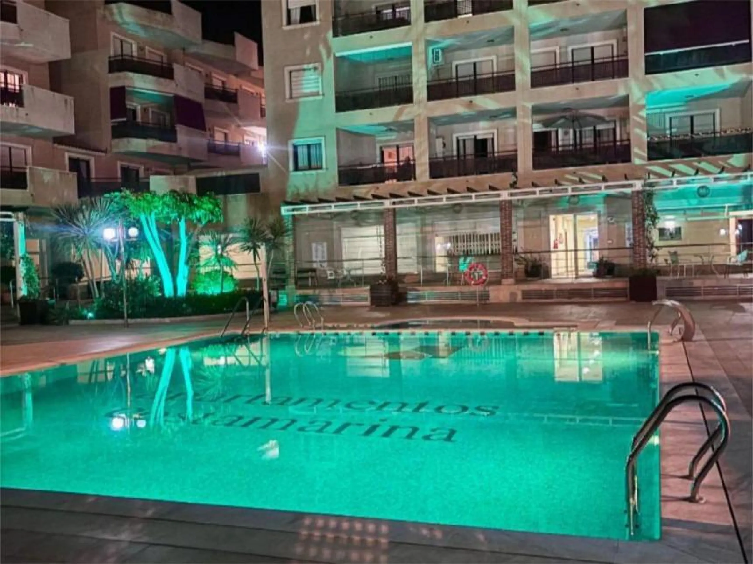 GRAN APARTAMENTO EN AGUA MARINA - CABO ROIG : 2 HAB, 1 BAÑO