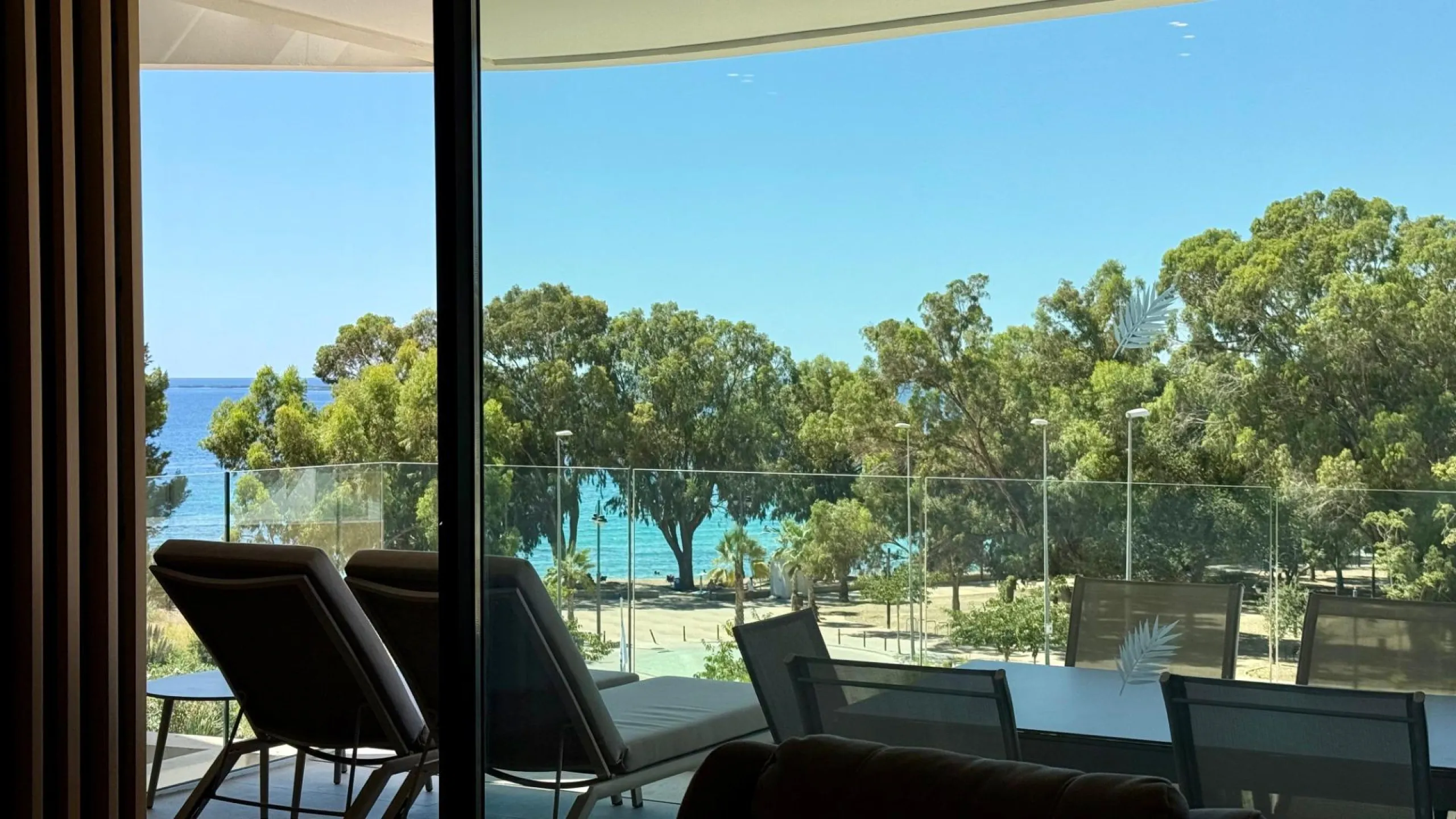 Inversión en exclusividad: ¡oferta limitada junto al mar!