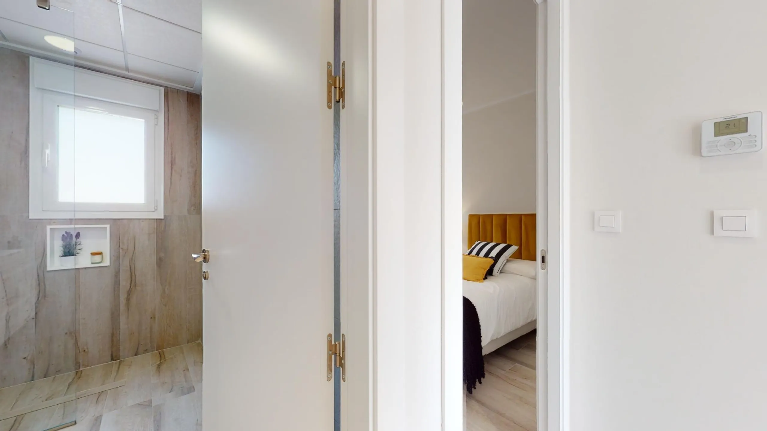ADOSADOS DE OBRA NUEVA EN PILAR DE LA HORADADA. 3 DORM. 2 BAÑOS. CON PLAZA DE GARAJE Y PISCINA. 83 M2. JARDIN 33 M2. SOLARIUM 34 M2.