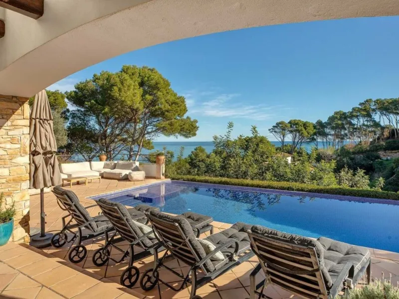 Sea-view Villa in Sa Riera, Begur – Costa Brava