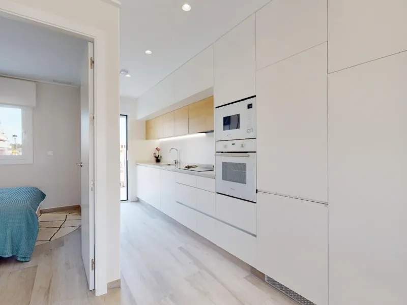 ADOSADOS DE OBRA NUEVA EN PILAR DE LA HORADADA. 3 DORM. 2 BAÑOS. CON PLAZA DE GARAJE Y PISCINA. 83 M2. JARDIN 33 M2. SOLARIUM 34 M2.