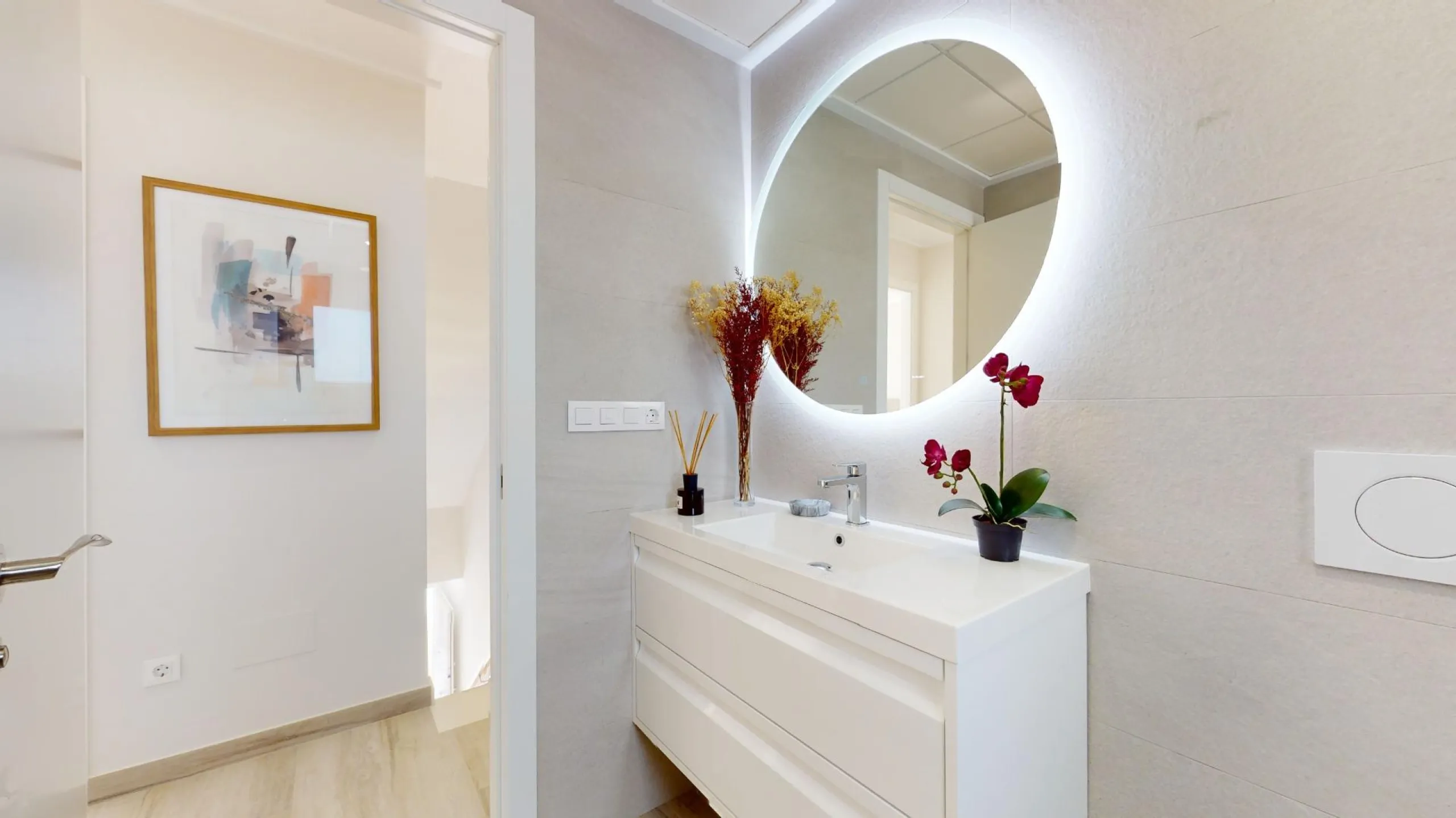 ADOSADOS DE OBRA NUEVA EN PILAR DE LA HORADADA. 3 DORM. 2 BAÑOS. CON PLAZA DE GARAJE Y PISCINA. 83 M2. JARDIN 33 M2. SOLARIUM 34 M2.