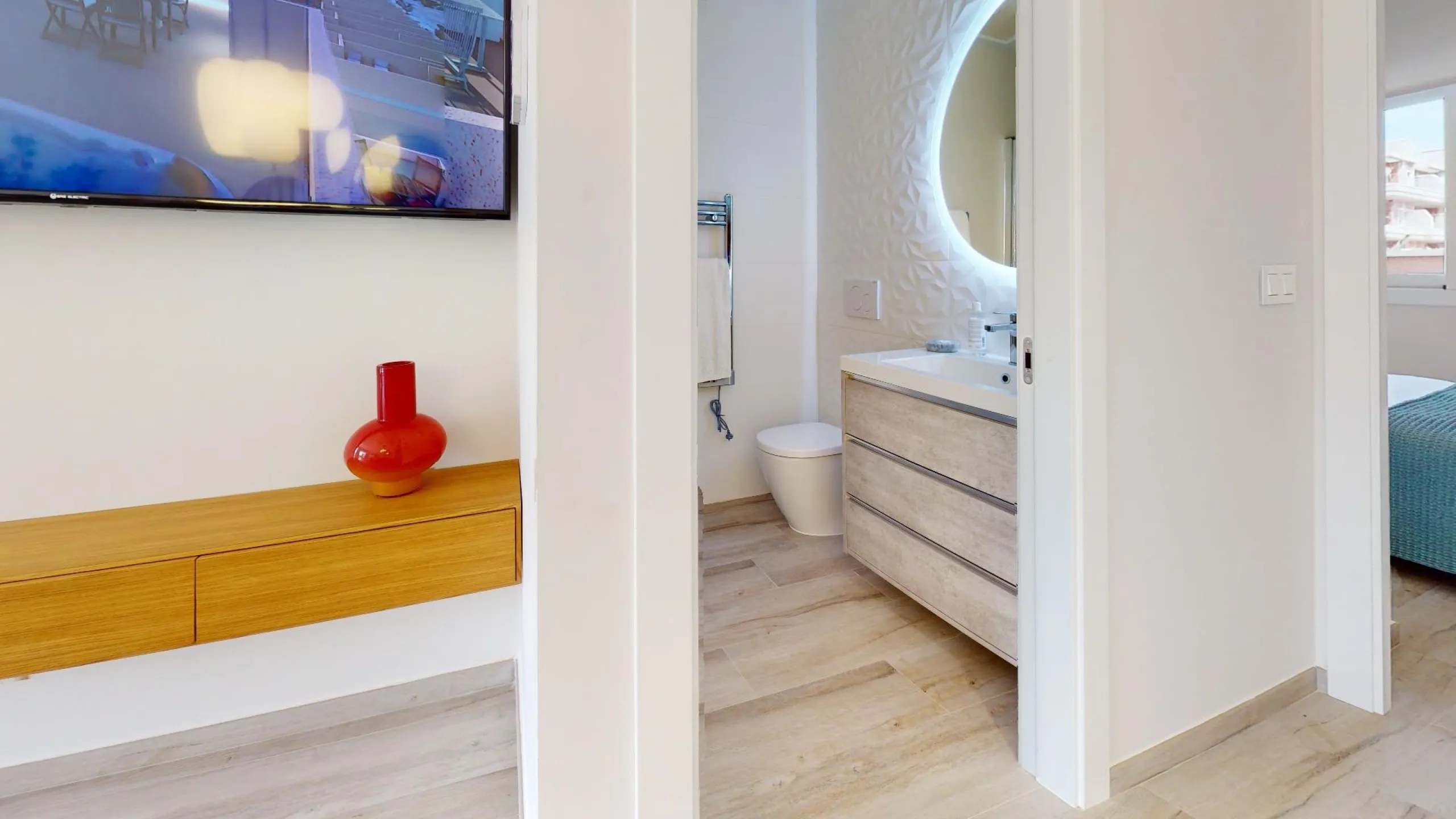 ADOSADOS DE OBRA NUEVA EN PILAR DE LA HORADADA. 3 DORM. 2 BAÑOS. CON PLAZA DE GARAJE Y PISCINA. 83 M2. JARDIN 33 M2. SOLARIUM 34 M2.