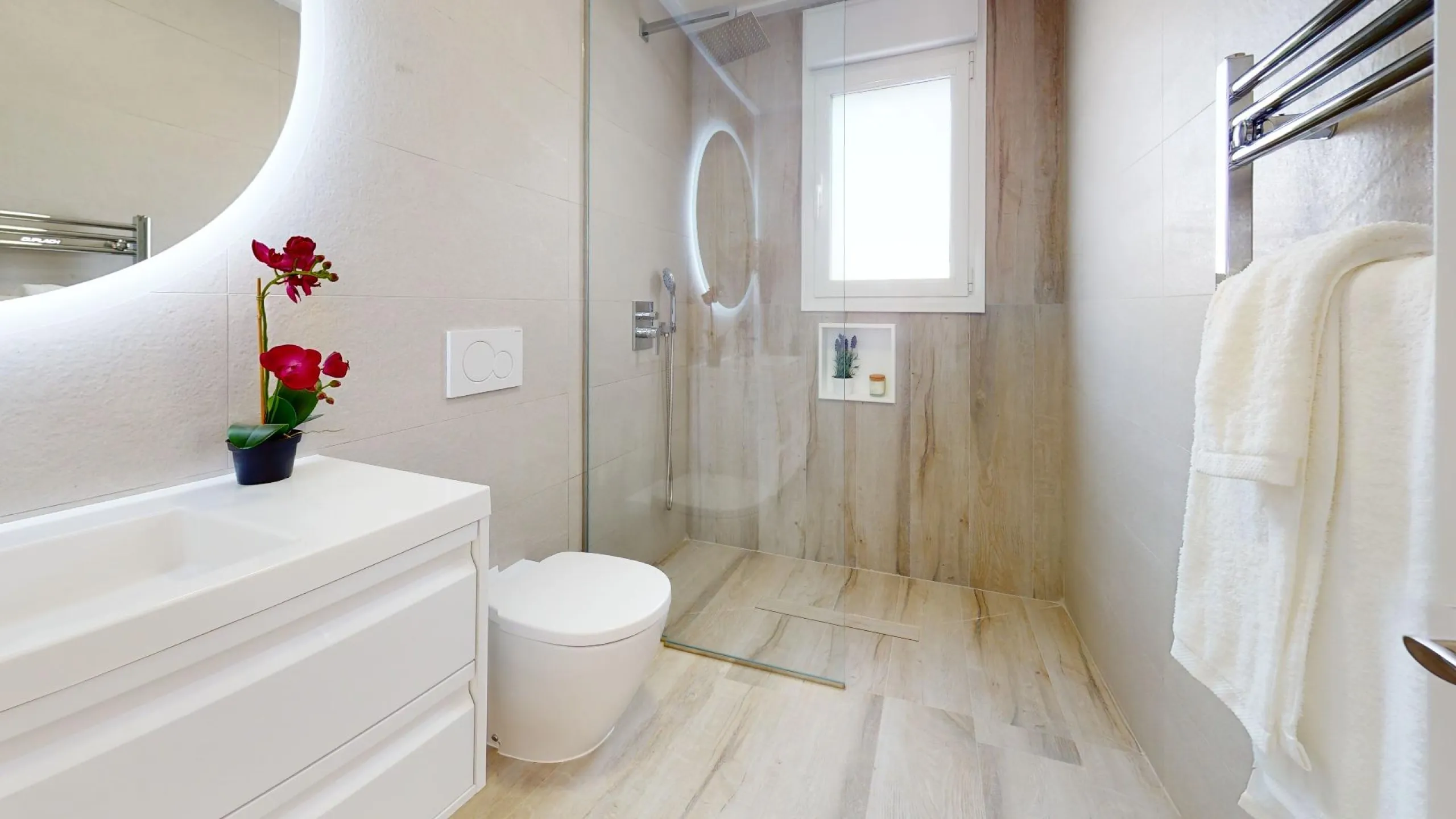 ADOSADOS DE OBRA NUEVA EN PILAR DE LA HORADADA. 3 DORM. 2 BAÑOS. CON PLAZA DE GARAJE Y PISCINA. 83 M2. JARDIN 33 M2. SOLARIUM 34 M2.