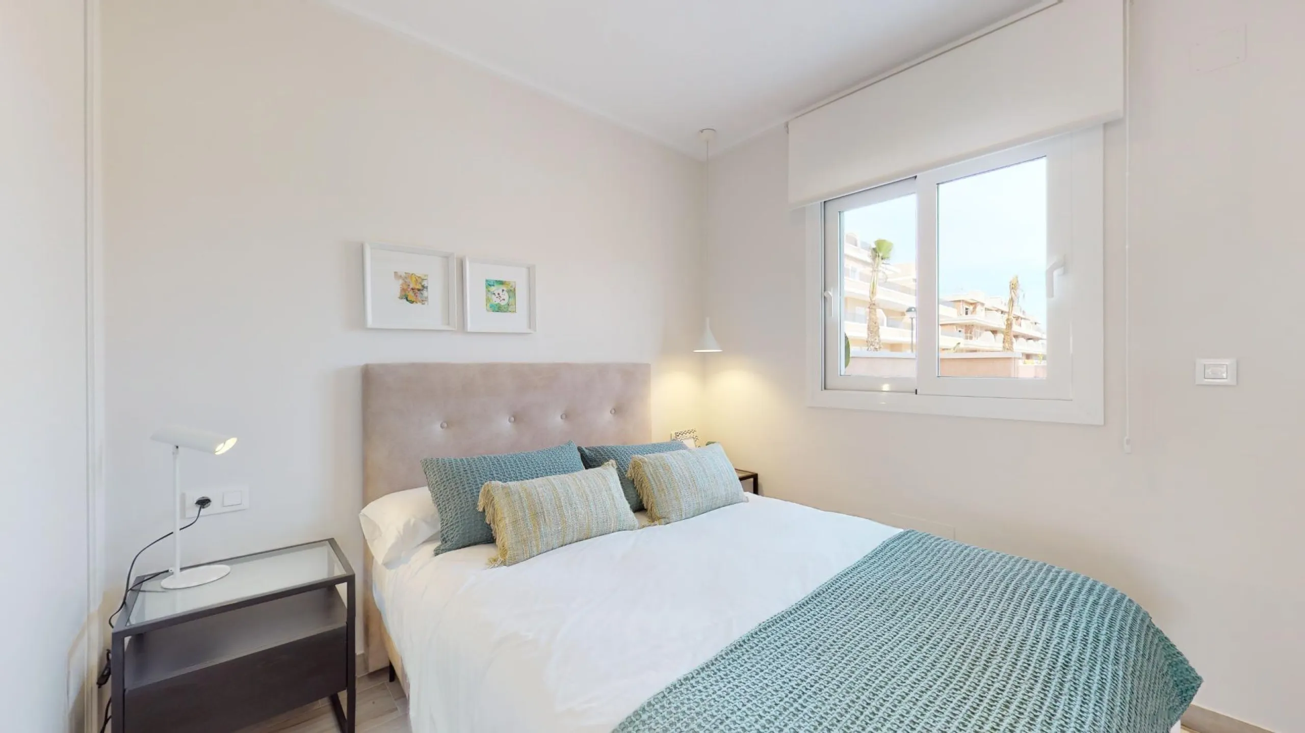 ADOSADOS DE OBRA NUEVA EN PILAR DE LA HORADADA. 3 DORM. 2 BAÑOS. CON PLAZA DE GARAJE Y PISCINA. 83 M2. JARDIN 33 M2. SOLARIUM 34 M2.