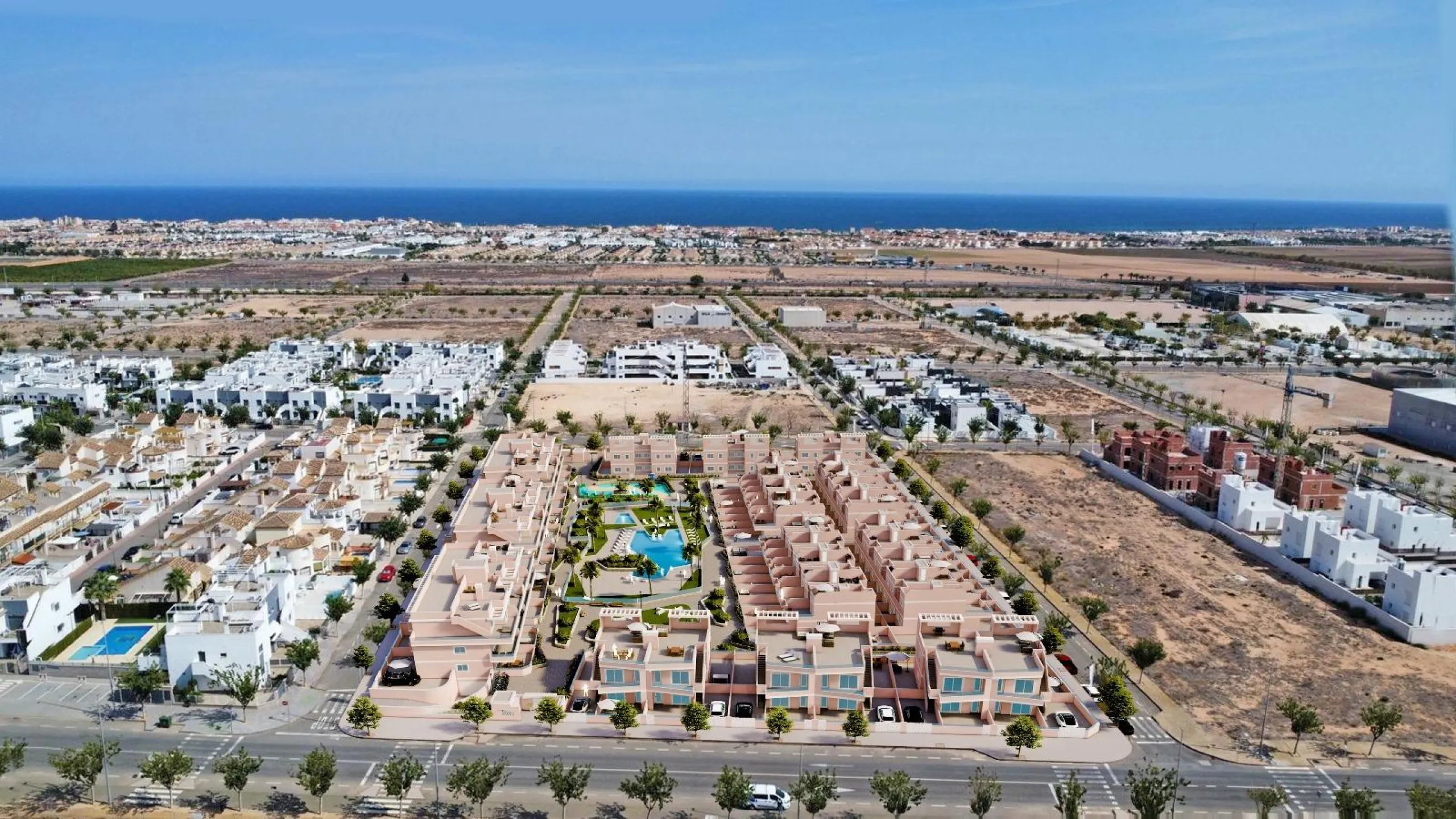 APARTAMENTOS DE OBRA NUEVA EN PILAR DE LA HORADADA CON GARAJE INCLUIDO. 100 M2.TERRAZAS DE 25 M2. 3 DORM. 2 BAÑOS. PISCINA.