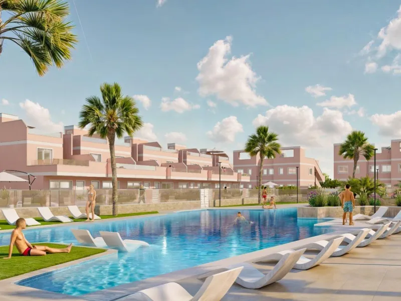APARTAMENTOS DE OBRA NUEVA EN PILAR DE LA HORADADA CON GARAJE INCLUIDO. 100 M2.TERRAZAS DE 25 M2. 3 DORM. 2 BAÑOS. PISCINA.