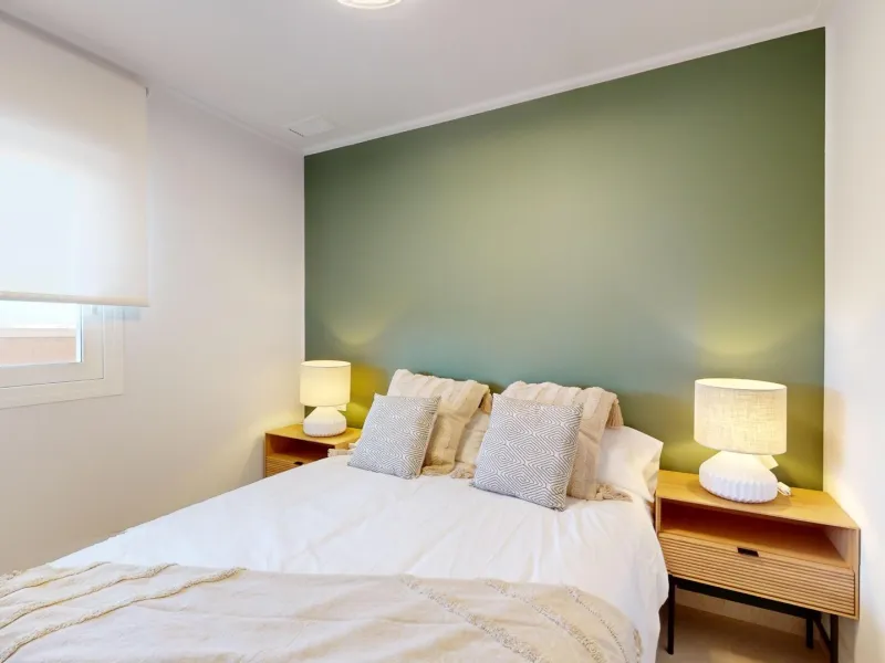 APARTAMENTOS DE OBRA NUEVA EN PILAR DE LA HORADADA CON GARAJE INCLUIDO. 100 M2.TERRAZAS DE 25 M2. 3 DORM. 2 BAÑOS. PISCINA.
