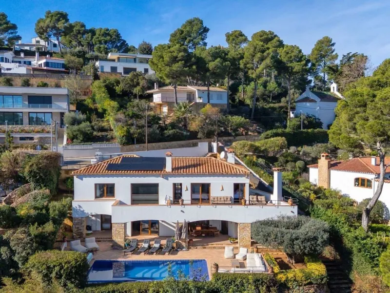 Sea-view Villa in Sa Riera, Begur – Costa Brava