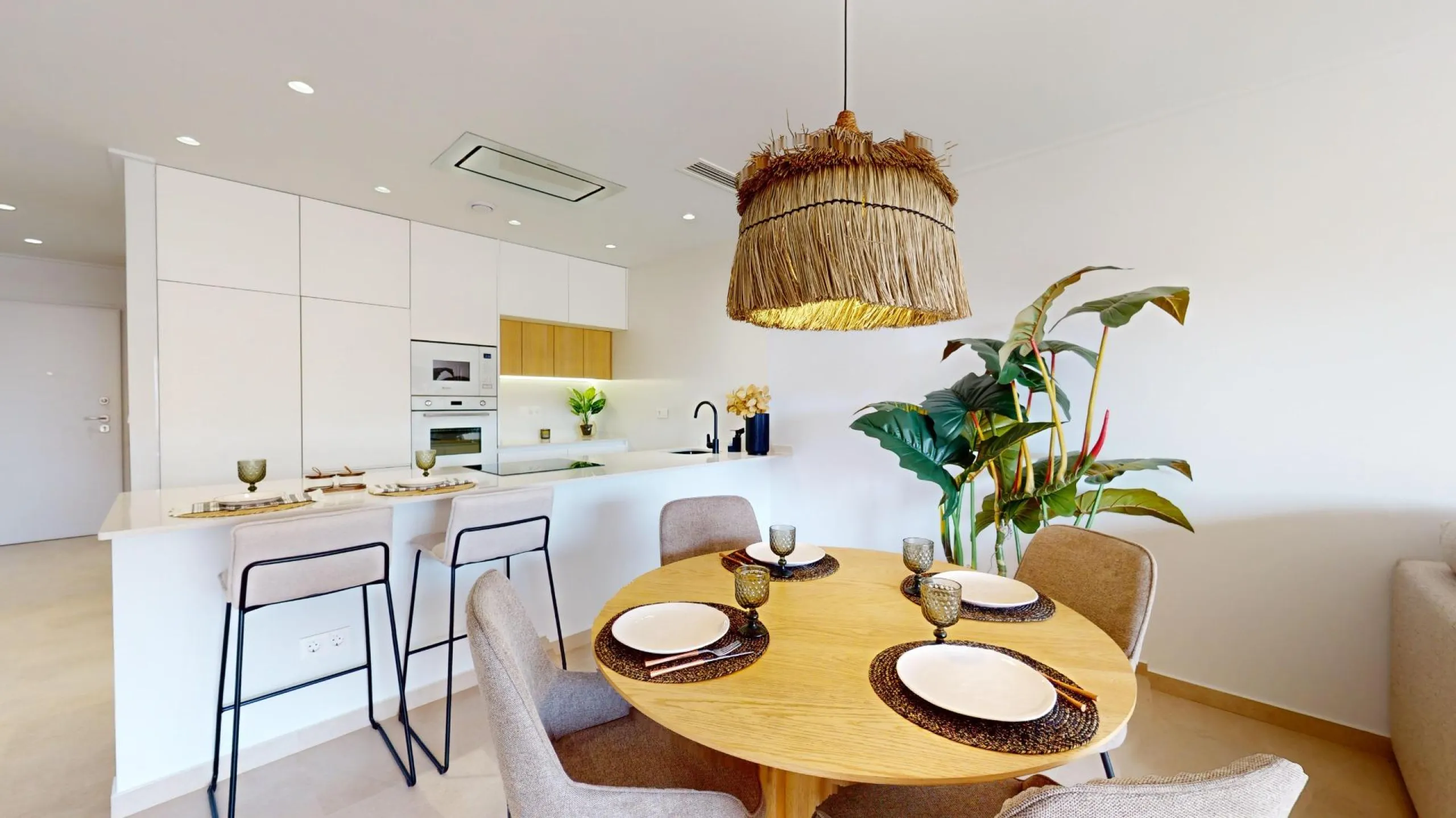 APARTAMENTOS DE OBRA NUEVA EN PILAR DE LA HORADADA CON GARAJE INCLUIDO. 100 M2.TERRAZAS DE 25 M2. 3 DORM. 2 BAÑOS. PISCINA.