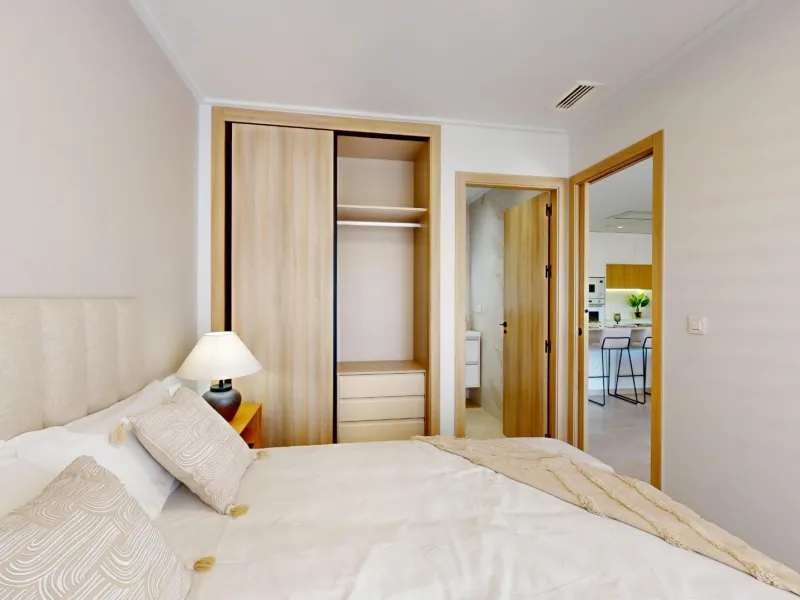 APARTAMENTOS DE OBRA NUEVA EN PILAR DE LA HORADADA CON GARAJE INCLUIDO. 100 M2.TERRAZAS DE 25 M2. 3 DORM. 2 BAÑOS. PISCINA.