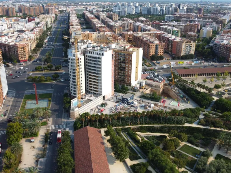 EXCLUSIVOS ESTUDIOS EN EL PARQUE CENTRAL DE VALENCIA