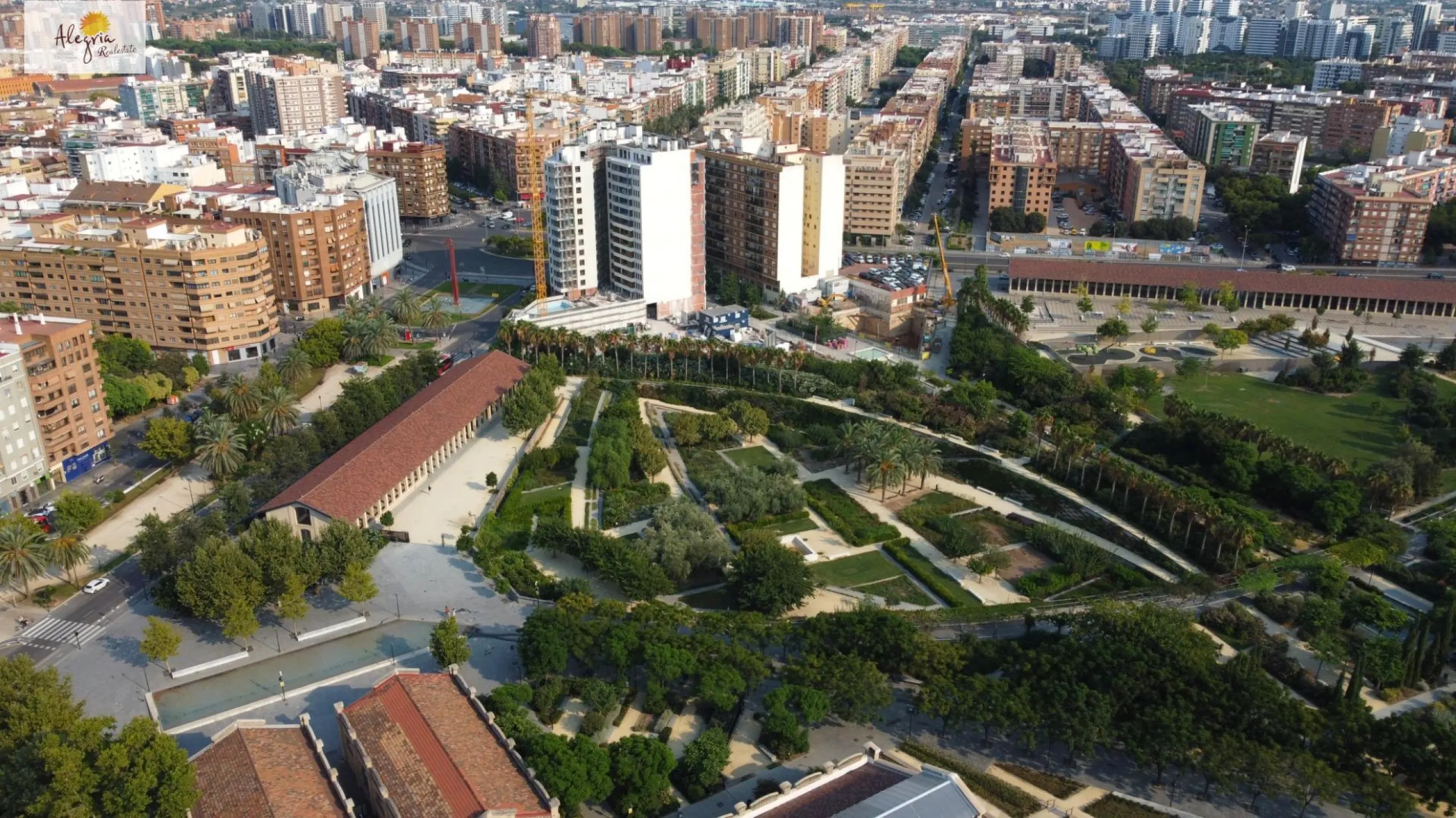 EXCLUSIVOS ESTUDIOS EN EL PARQUE CENTRAL DE VALENCIA