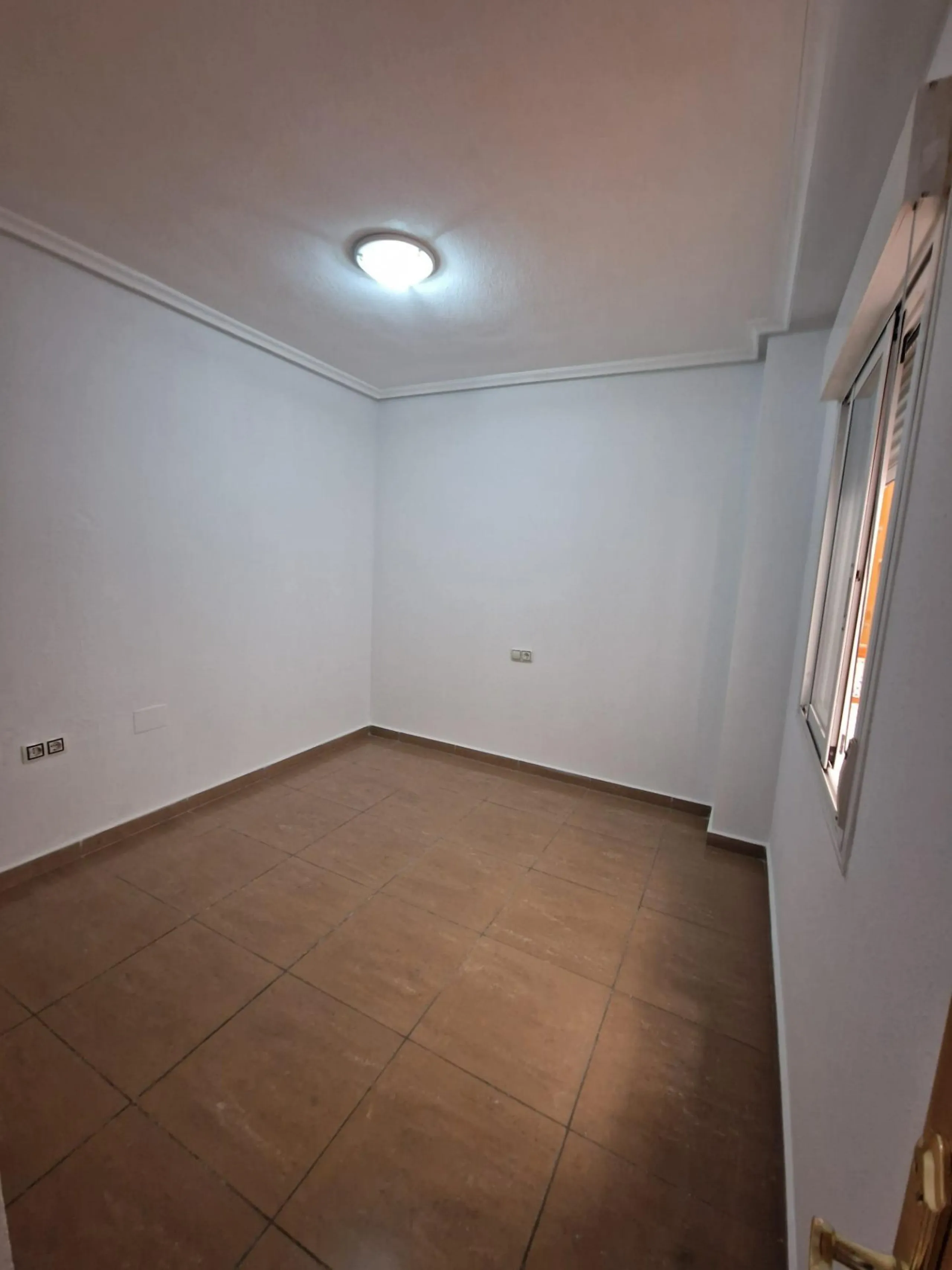 OPORTINIDAD!! APARTAMENTO EN CABALLERO DE RODAS 2 HABS PISCINA COMUNITARIA 159.900