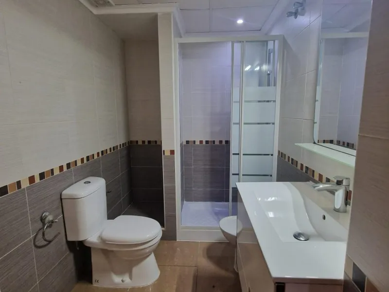 OPORTINIDAD!! APARTAMENTO EN CABALLERO DE RODAS 2 HABS PISCINA COMUNITARIA 159.900