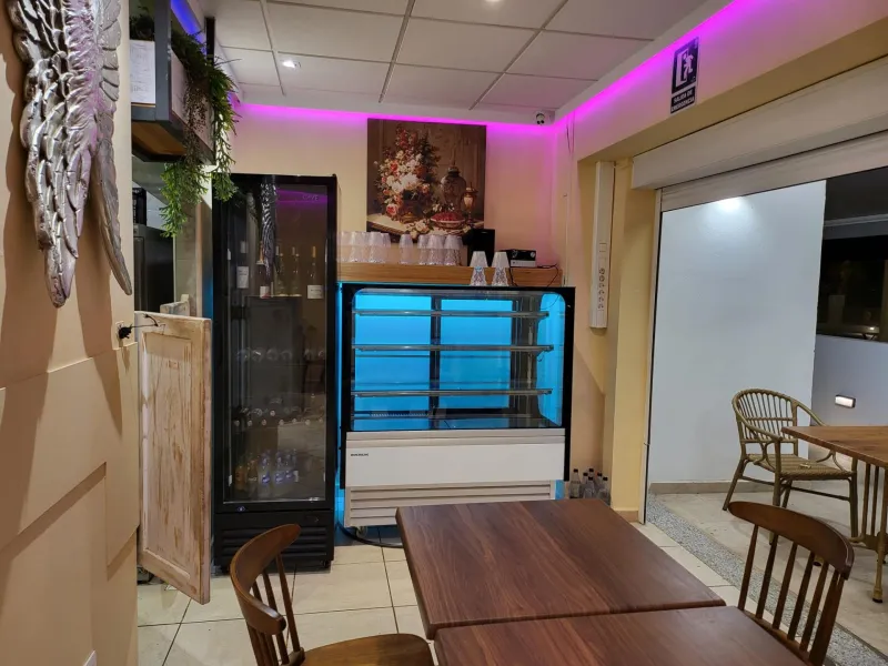 Unique opportunity in Calpe: beachfront restaurant ready to operate