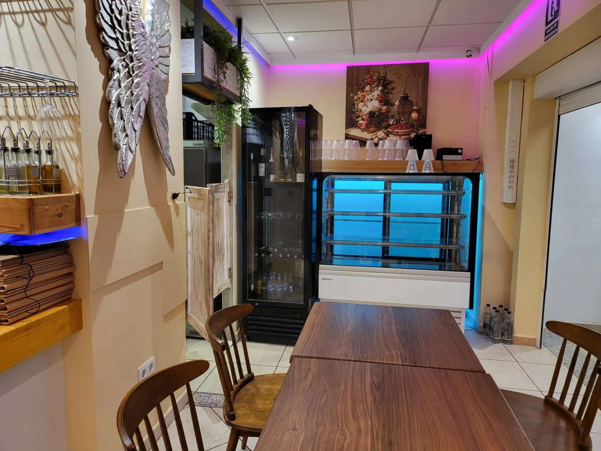Unique opportunity in Calpe: beachfront restaurant ready to operate