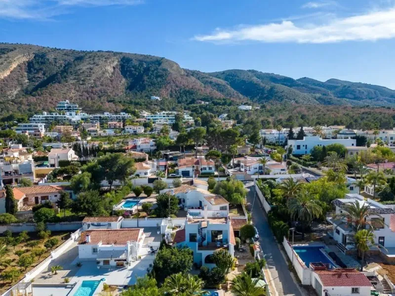 Exclusiva Obra Nueva en Albir ✨