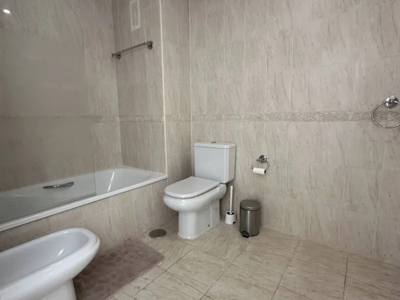Atemberaubende 2-Zimmer-Wohnung mit Meerblick, privatem Tiefgaragenstellplatz und Abstellraum – Bellavista Hills 2, Calahonda – 349.000 €