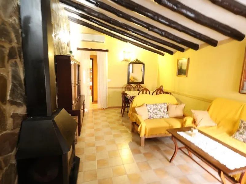 CASA INDEPENDIENTE EN FORTUNA (Murcia) JUNTO AL PARQUE NATURAL DE LA GARAPACHA CON 439 M2 DE PARCELA. 5 DORM. 3 BAÑOS.