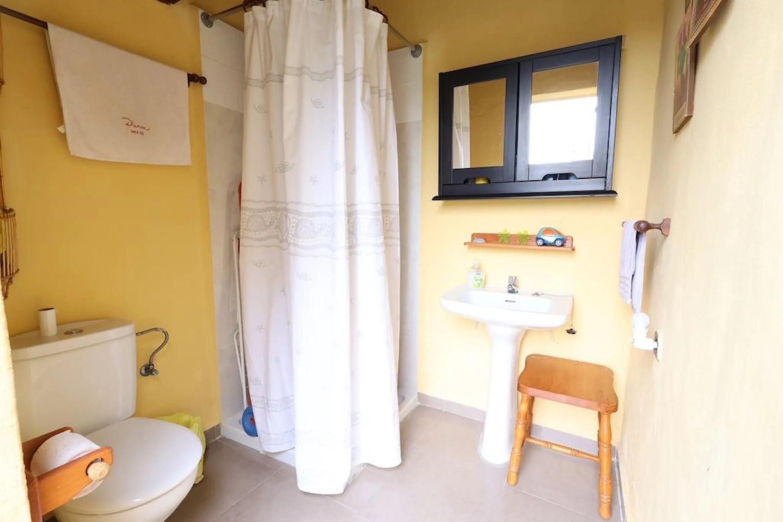 CASA INDEPENDIENTE EN FORTUNA (Murcia) JUNTO AL PARQUE NATURAL DE LA GARAPACHA CON 439 M2 DE PARCELA. 5 DORM. 3 BAÑOS.