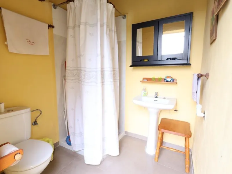 CASA INDEPENDIENTE EN FORTUNA (Murcia) JUNTO AL PARQUE NATURAL DE LA GARAPACHA CON 439 M2 DE PARCELA. 5 DORM. 3 BAÑOS.