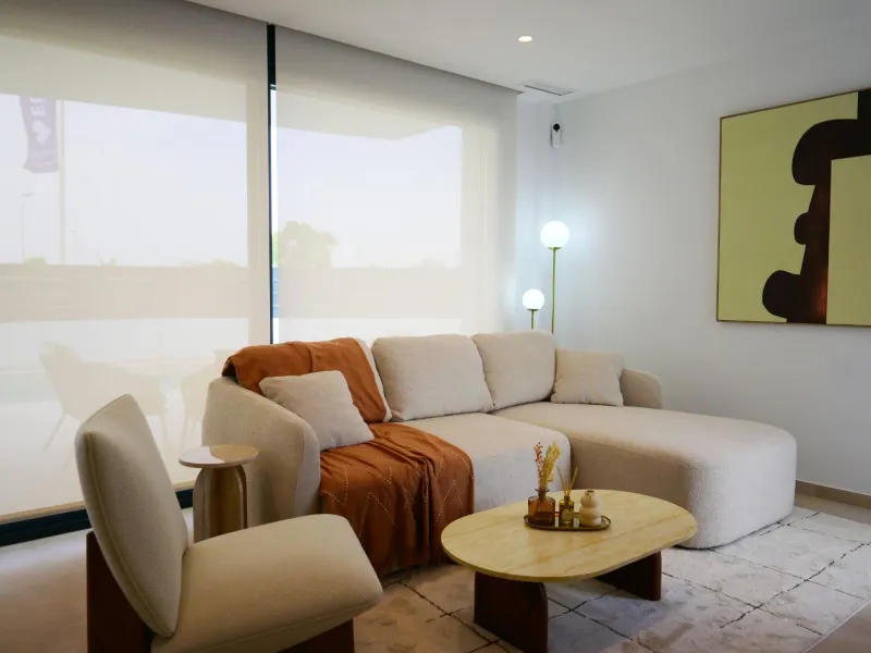 EXCLUSIVIDAD Y BIENESTAR: VILLA CON JARDÍN Y GARAJE PRIVADO