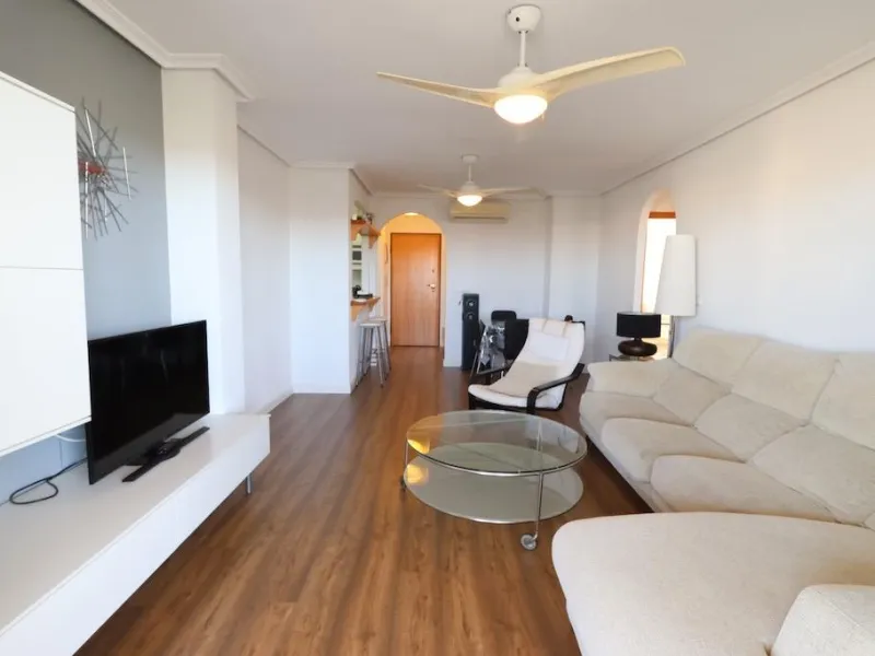 Mil Palmeras – Penthouse with Sea Views Just 150 Meters from the Beach