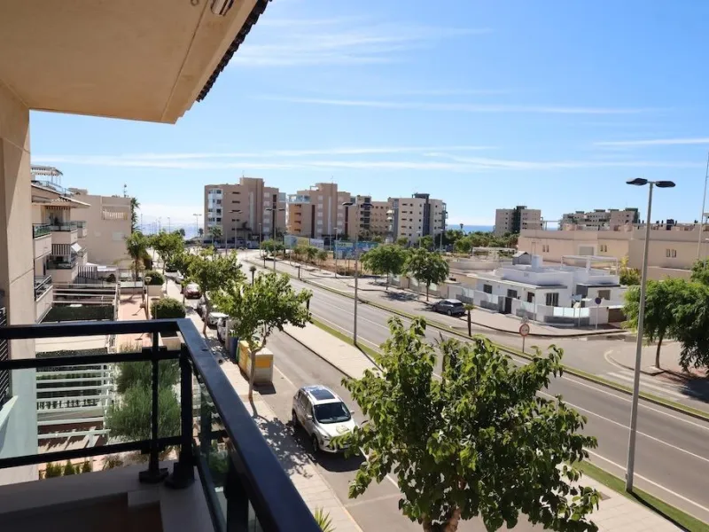 Mil Palmeras – Penthouse with Sea Views Just 150 Meters from the Beach