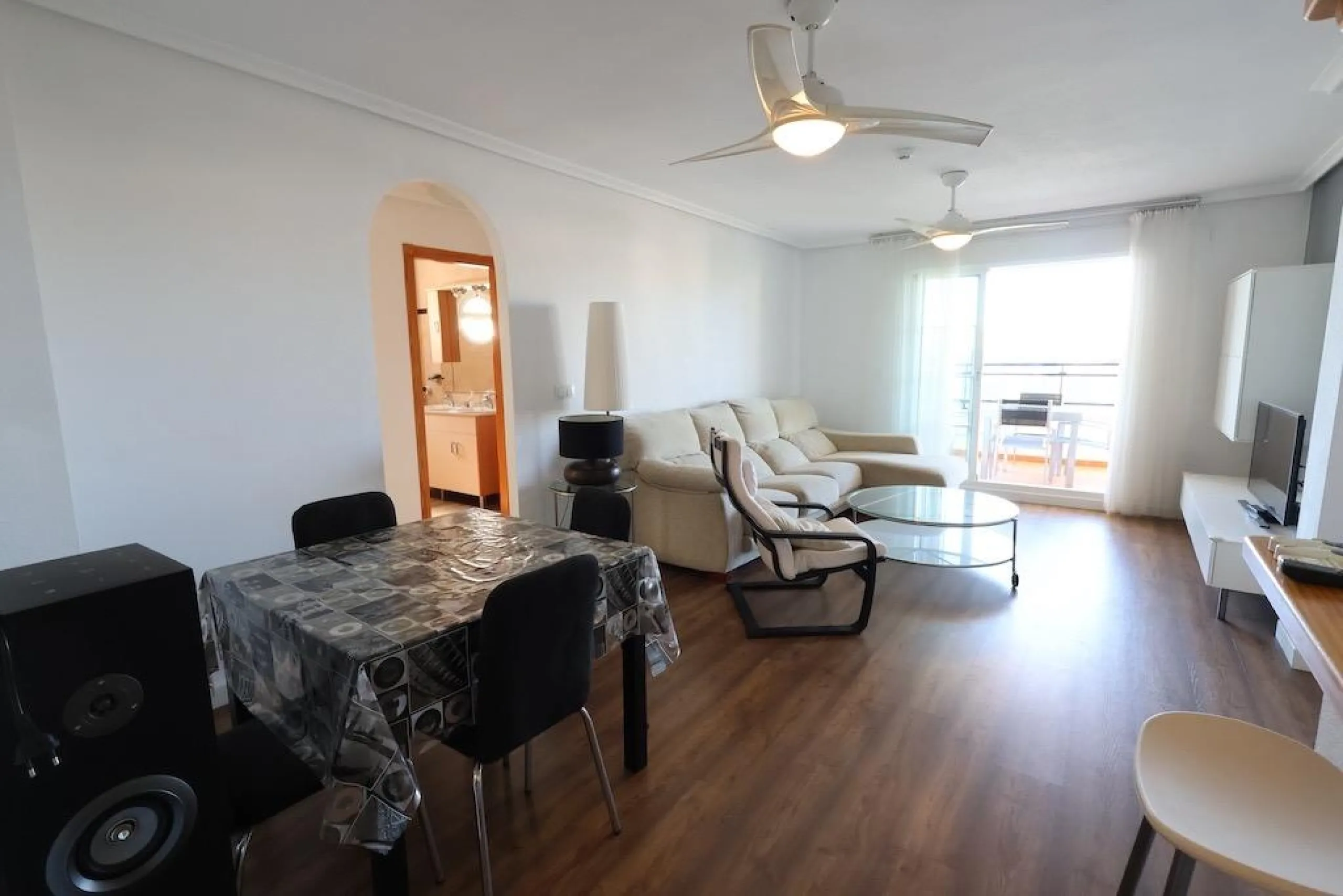 Mil Palmeras – Penthouse with Sea Views Just 150 Meters from the Beach
