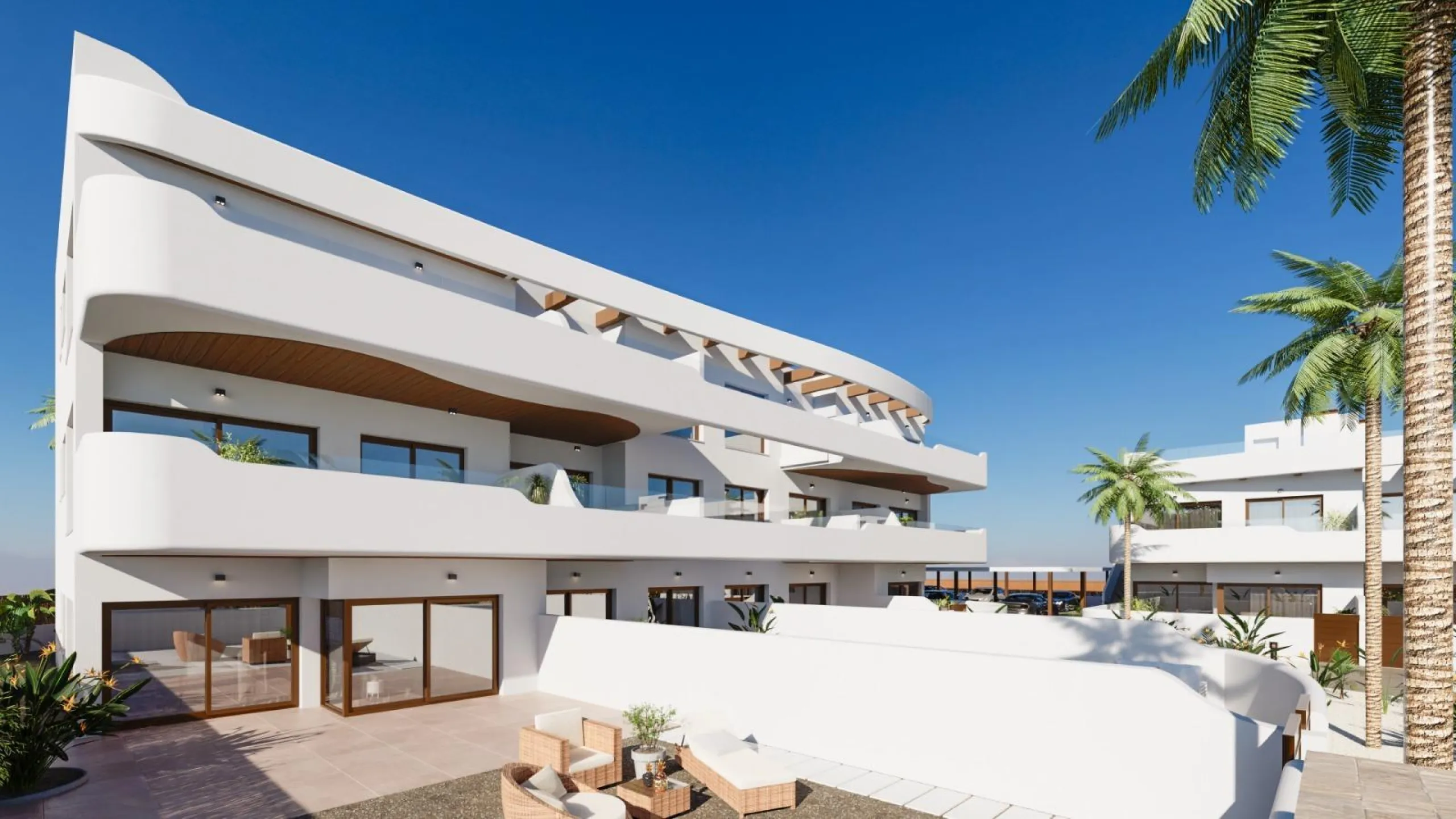 OBRA NUEVA EN LOS ALCÁZARES CON VISTAS AL MAR NENOR. BUNGALOWS PLANTA BAJA Y ALTA. 2 DORM. 2 BAÑOS. PARKING Y PISCINA.