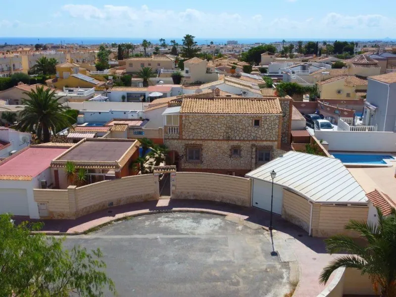 🏡 Oportunidad única en Orihuela Costa – La Florida