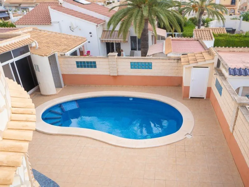 🏡 Oportunidad única en Orihuela Costa – La Florida