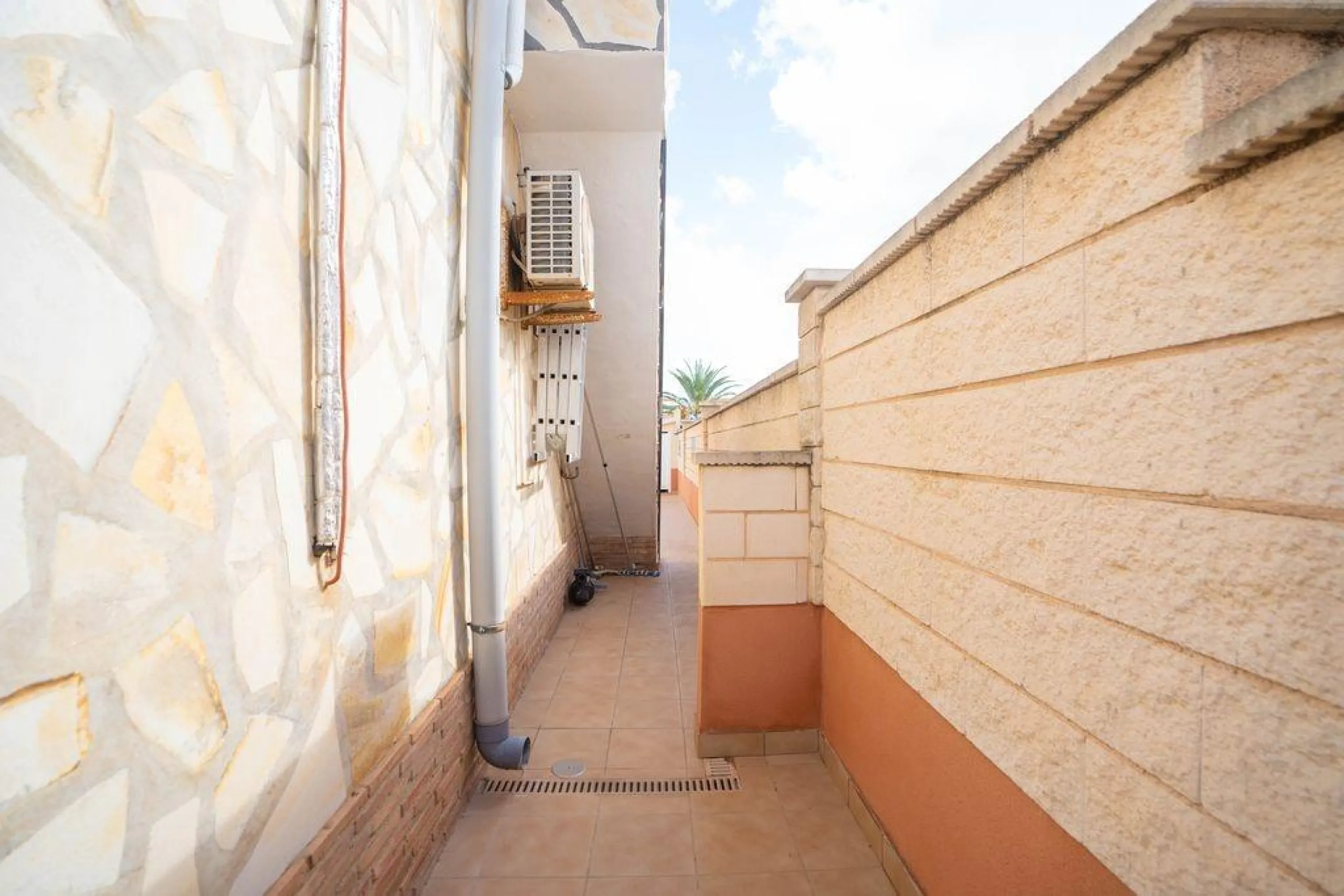 🏡 Oportunidad única en Orihuela Costa – La Florida