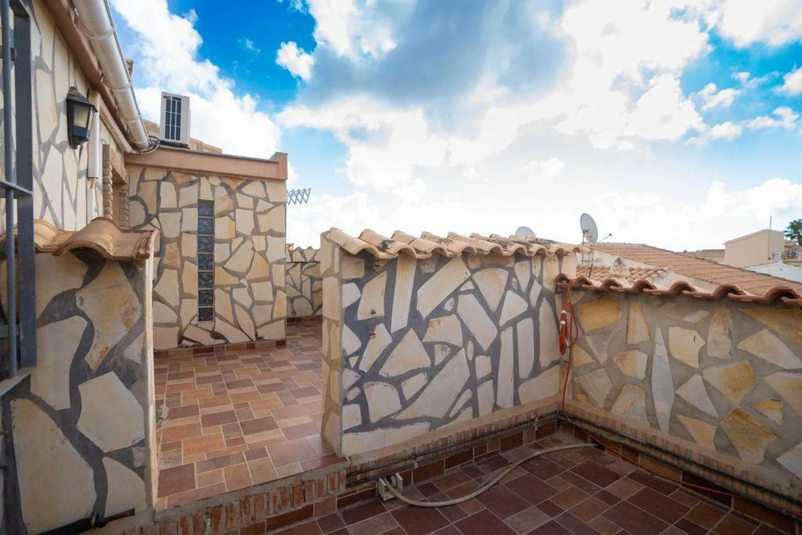 🏡 Oportunidad única en Orihuela Costa – La Florida
