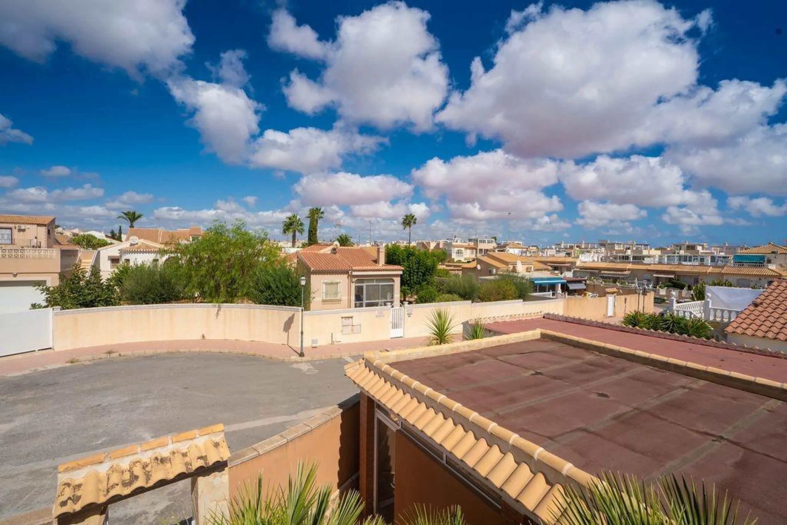 🏡 Oportunidad única en Orihuela Costa – La Florida