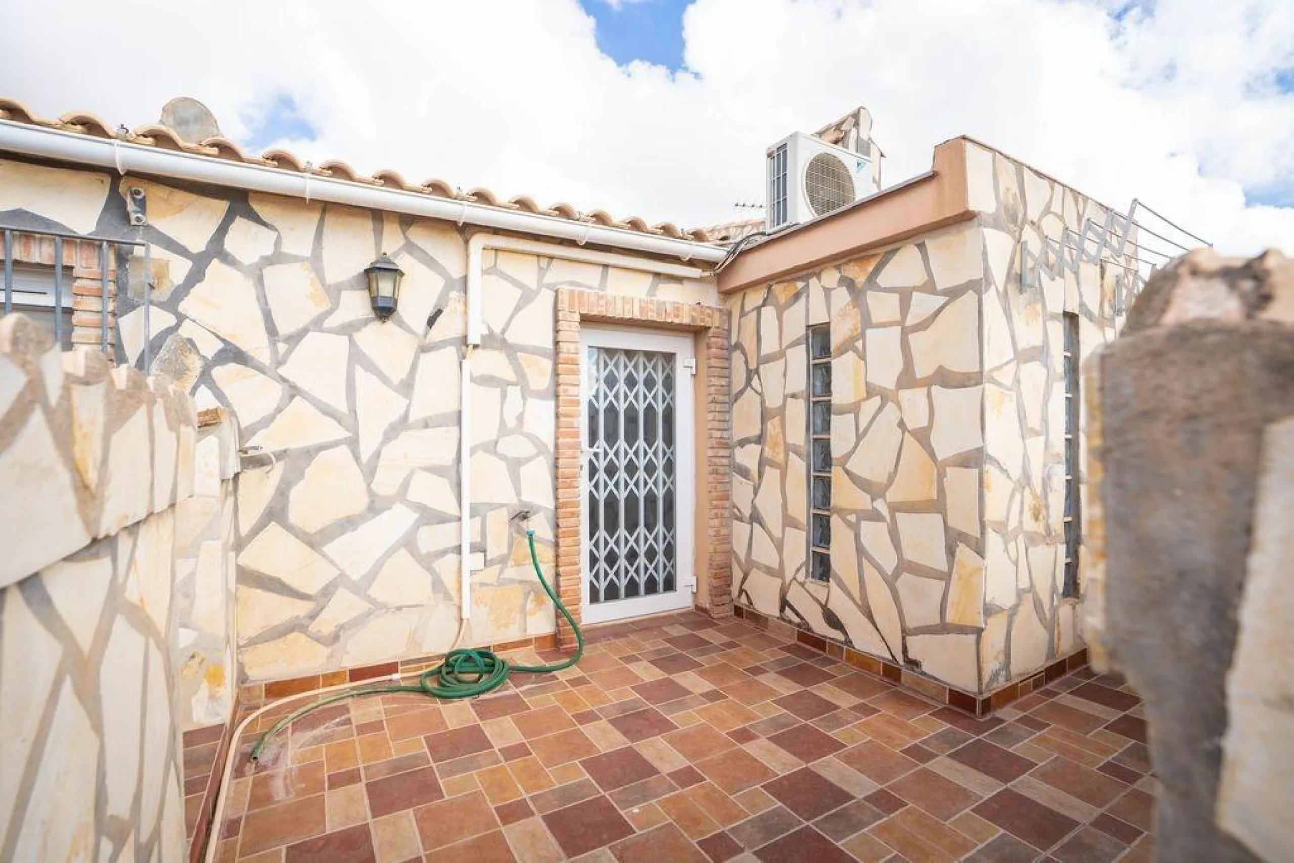 🏡 Oportunidad única en Orihuela Costa – La Florida