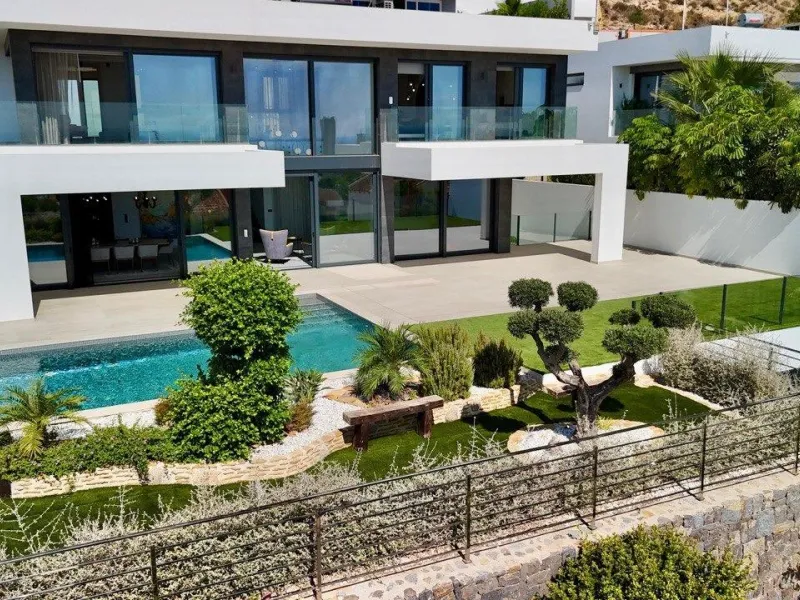Villa de lujo en la prestigiosa zona de Finestrat