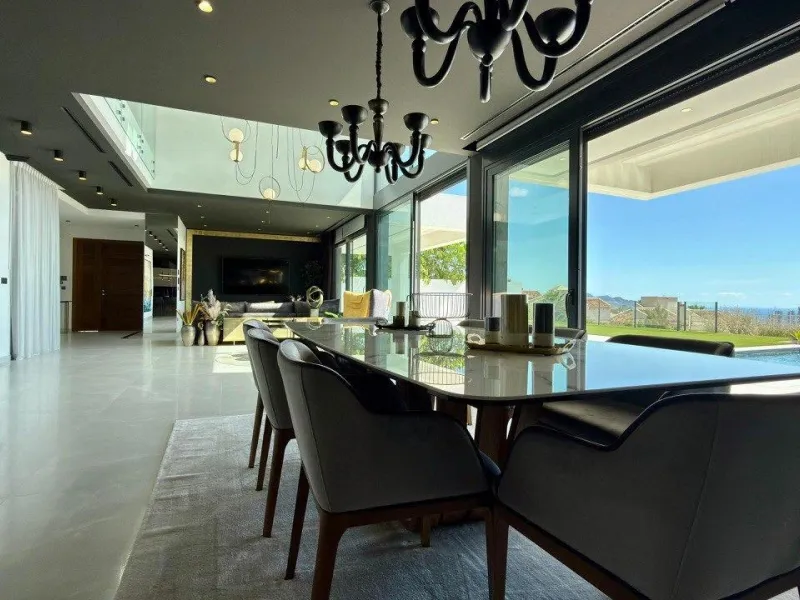 Villa de lujo en la prestigiosa zona de Finestrat