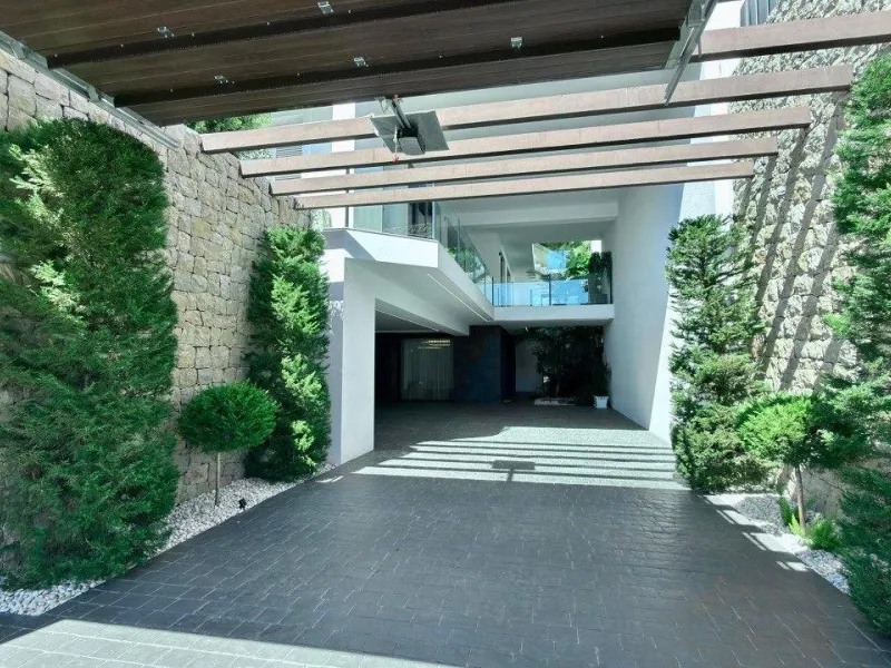 Villa de lujo en la prestigiosa zona de Finestrat