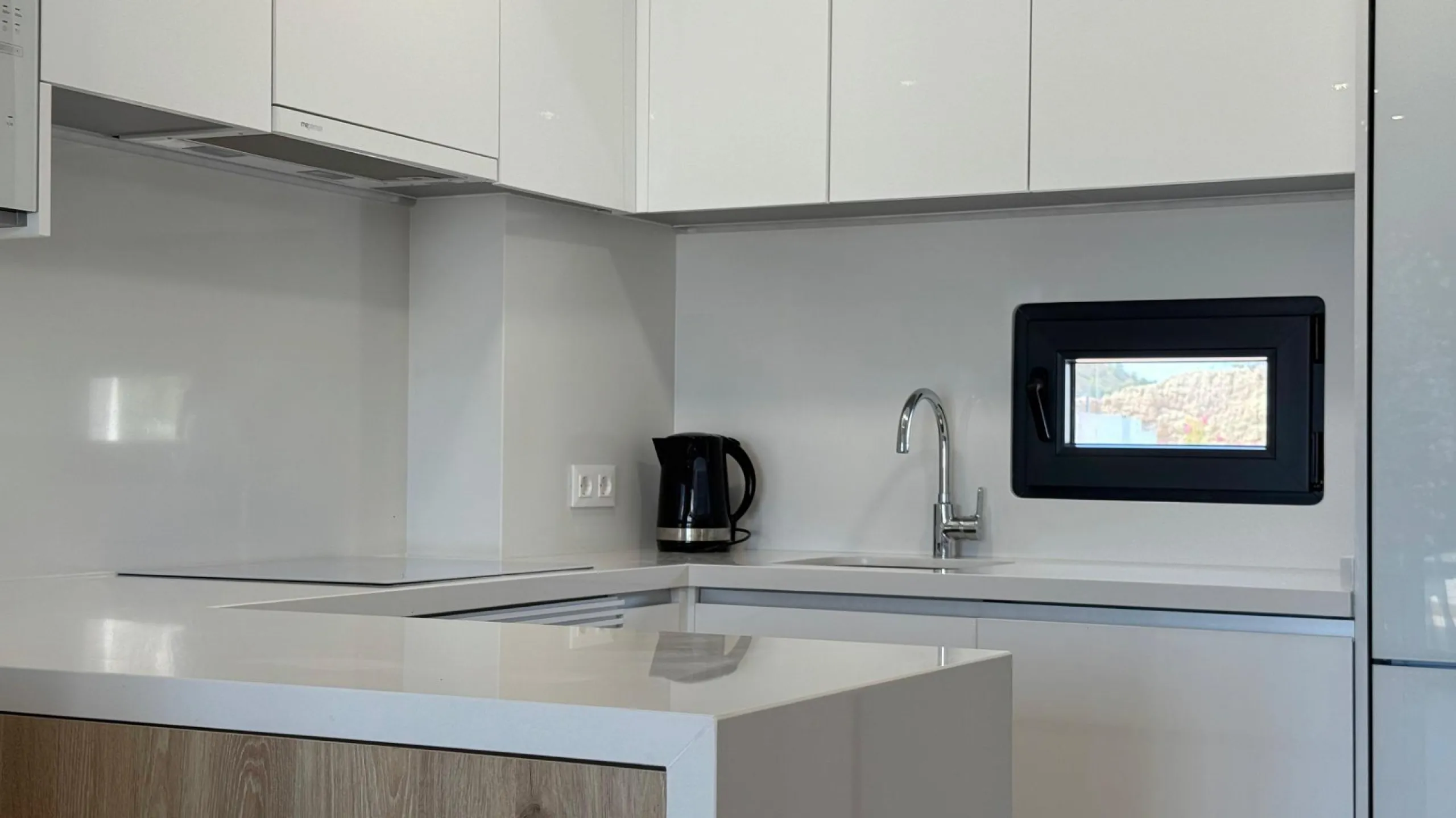 Penthouse de Élite en Mirador Hills Resort, Finestrat — ¡Vida en la Cima!