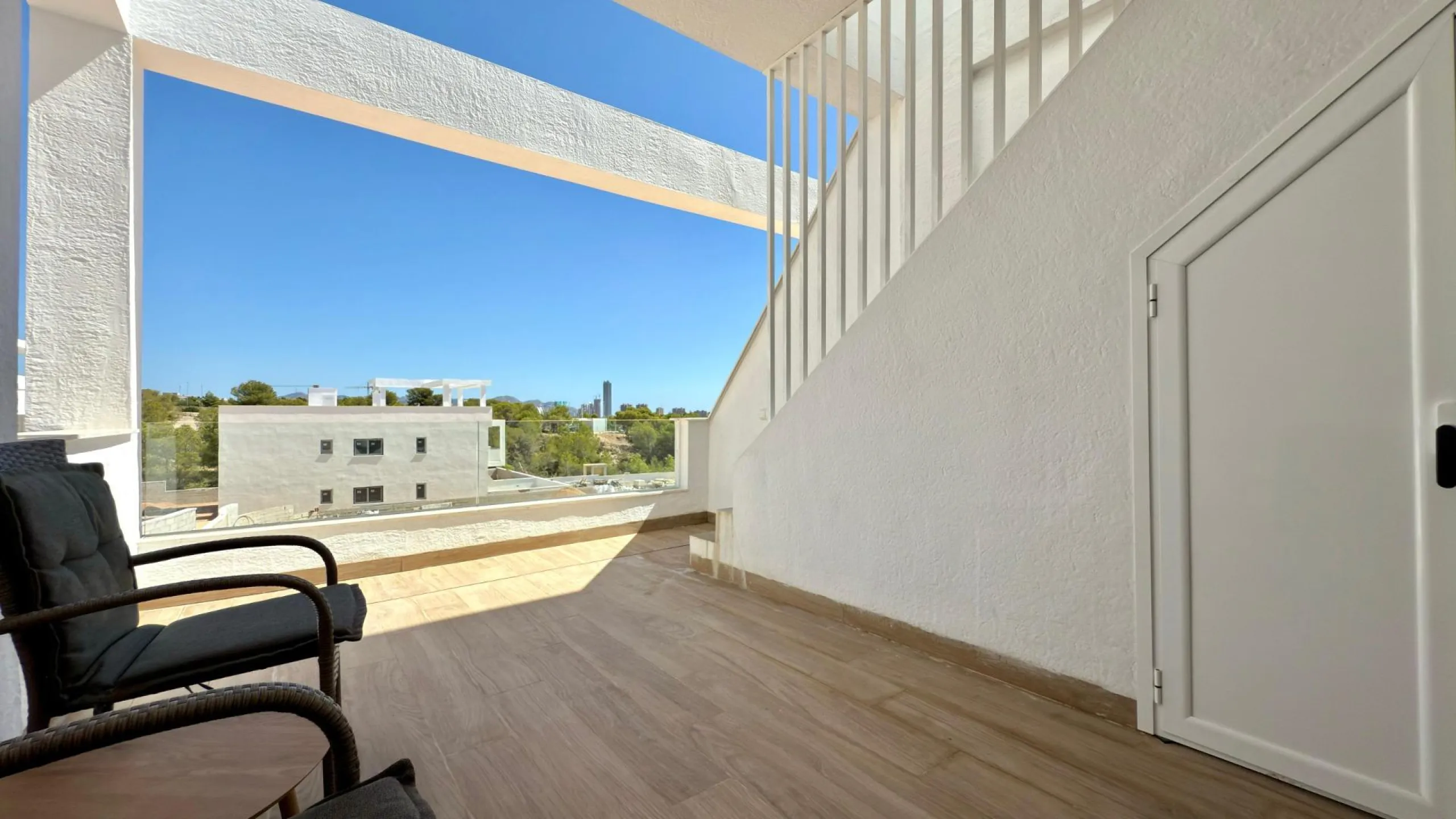 Penthouse de Élite en Mirador Hills Resort, Finestrat — ¡Vida en la Cima!