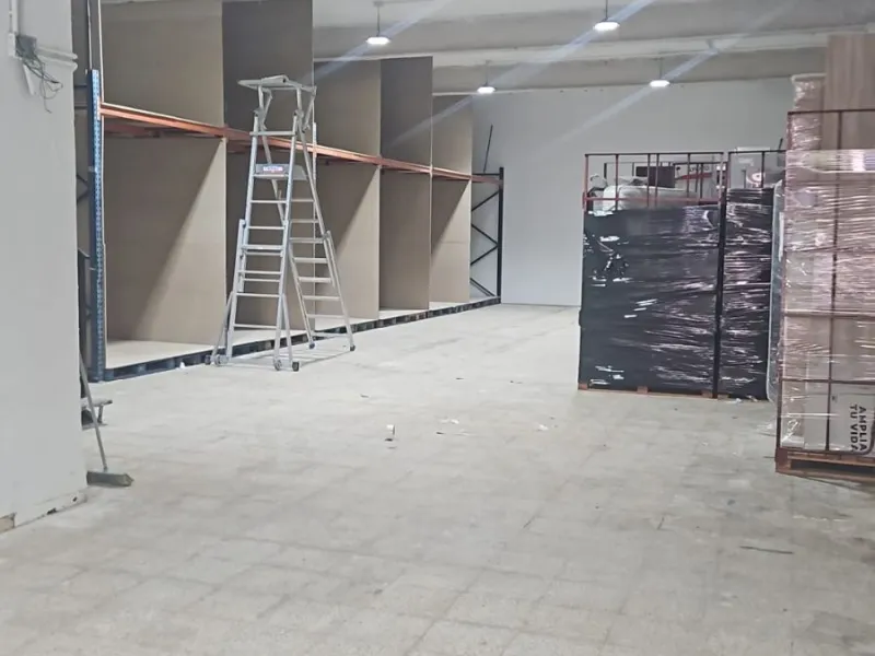 Spacious Commercial Premises for Sale in Sabadell, Barcelona