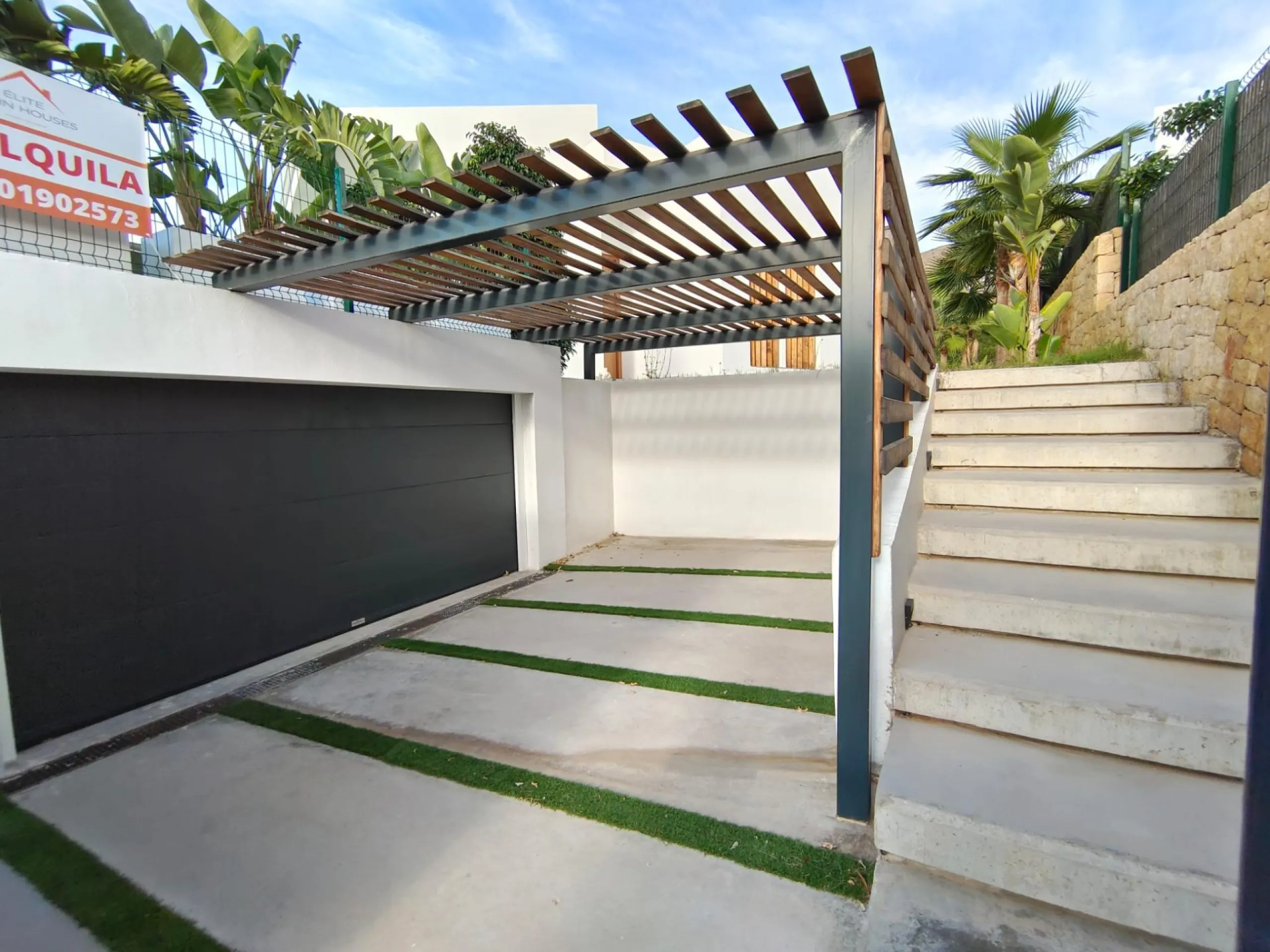 Designer villa with sea views