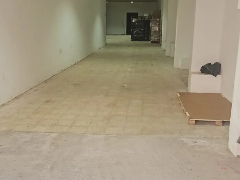 Spacious Commercial Premises for Sale in Sabadell, Barcelona