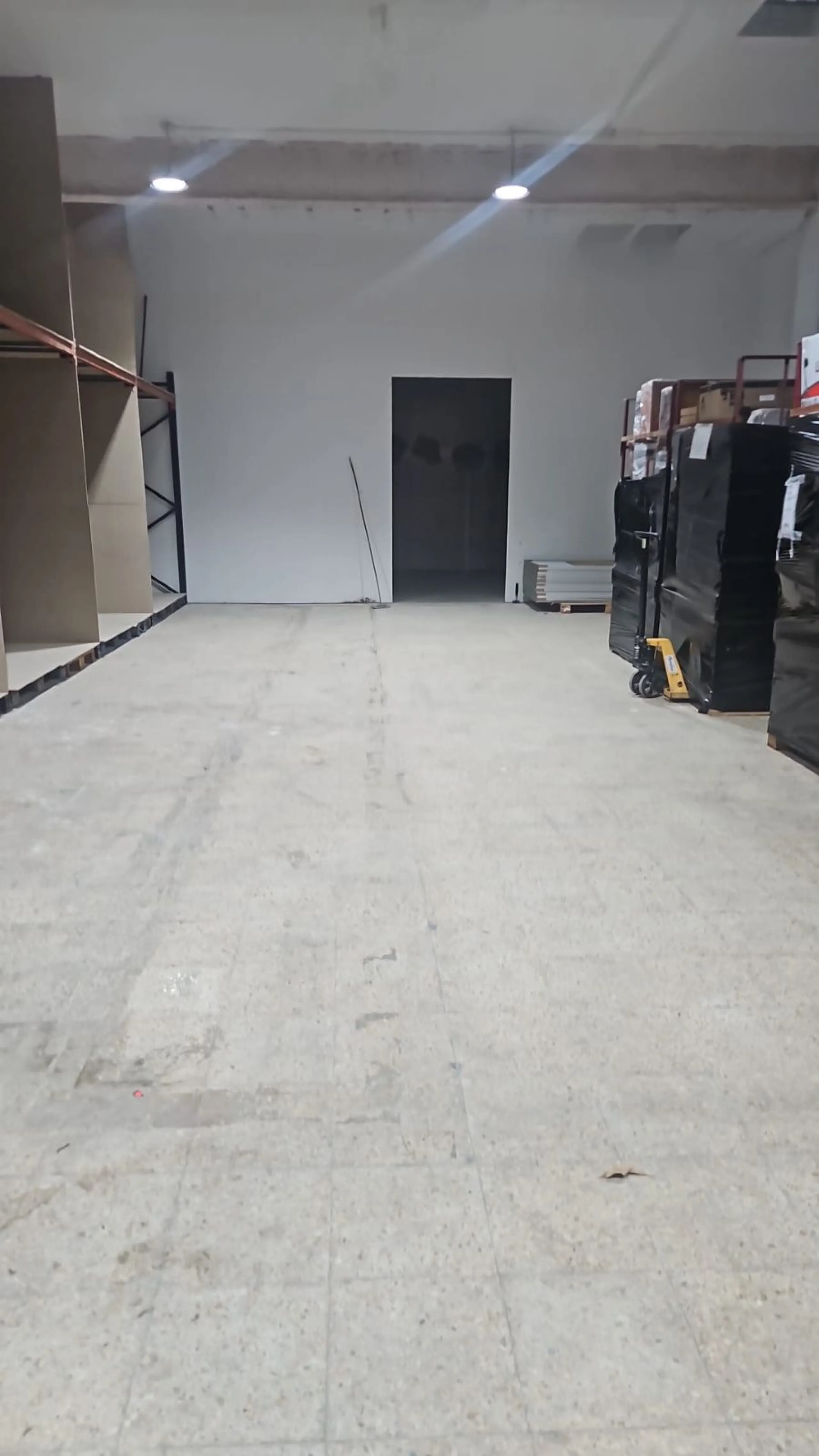 Spacious Commercial Premises for Sale in Sabadell, Barcelona