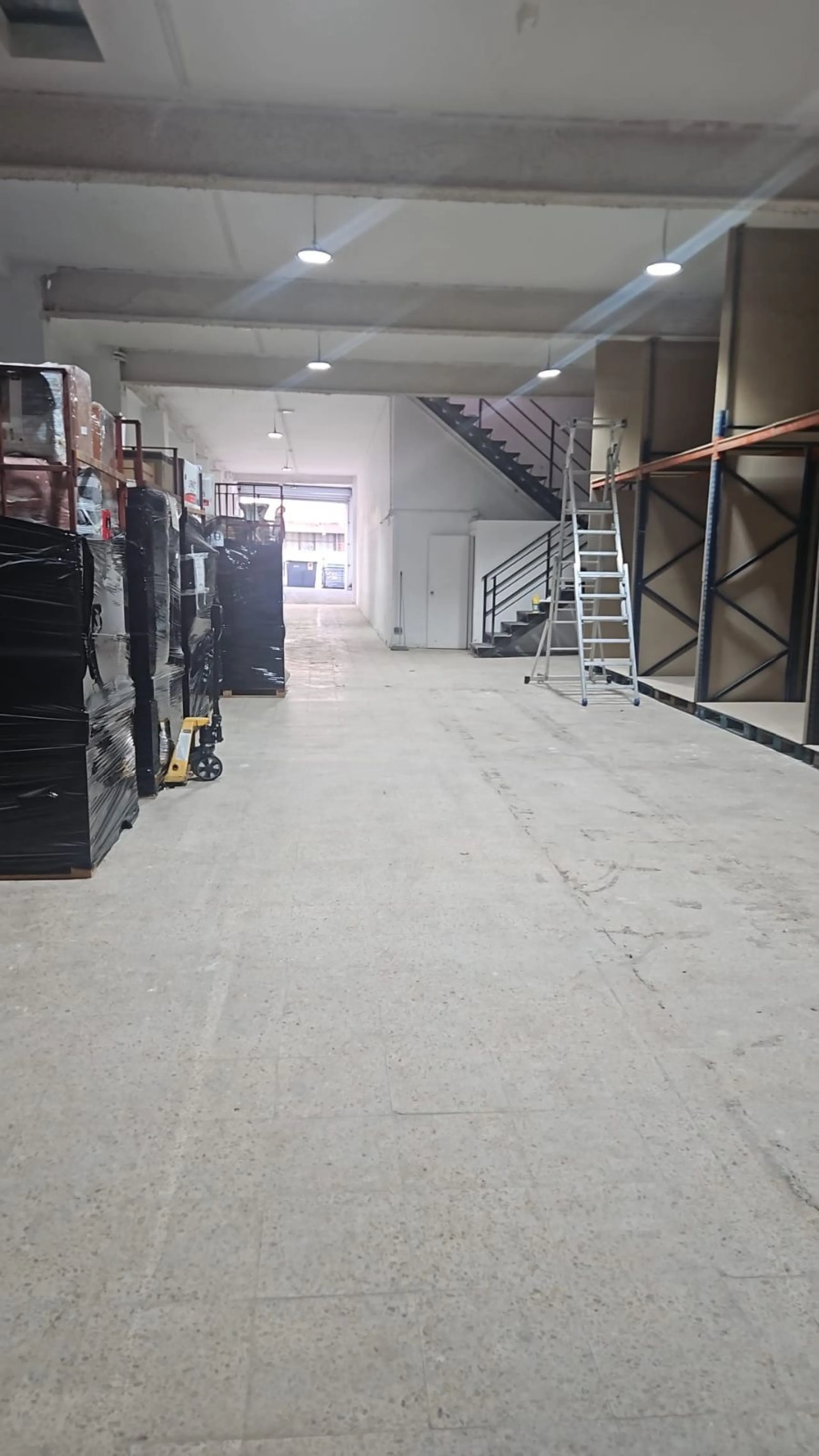 Spacious Commercial Premises for Sale in Sabadell, Barcelona