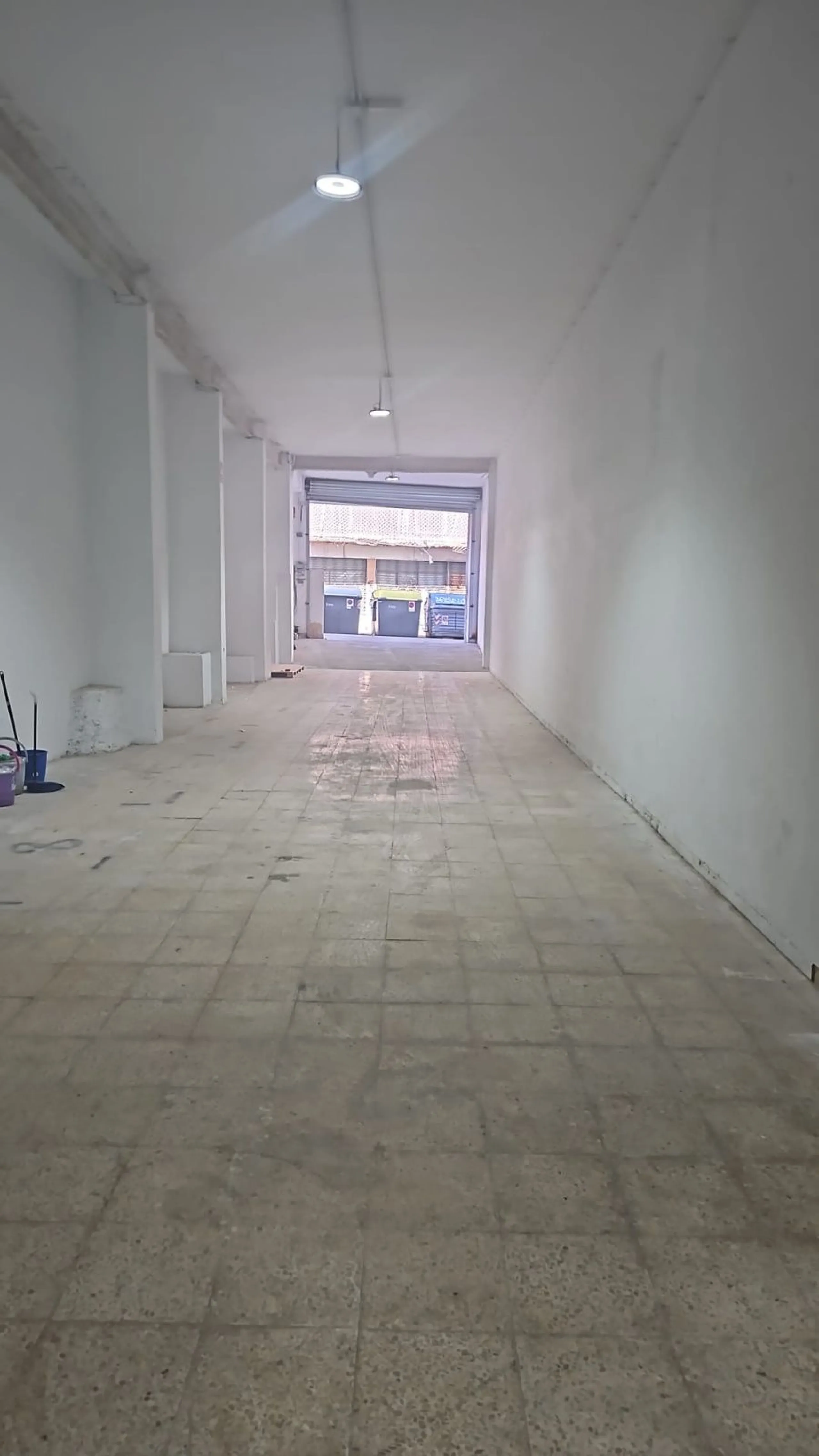 Spacious Commercial Premises for Sale in Sabadell, Barcelona