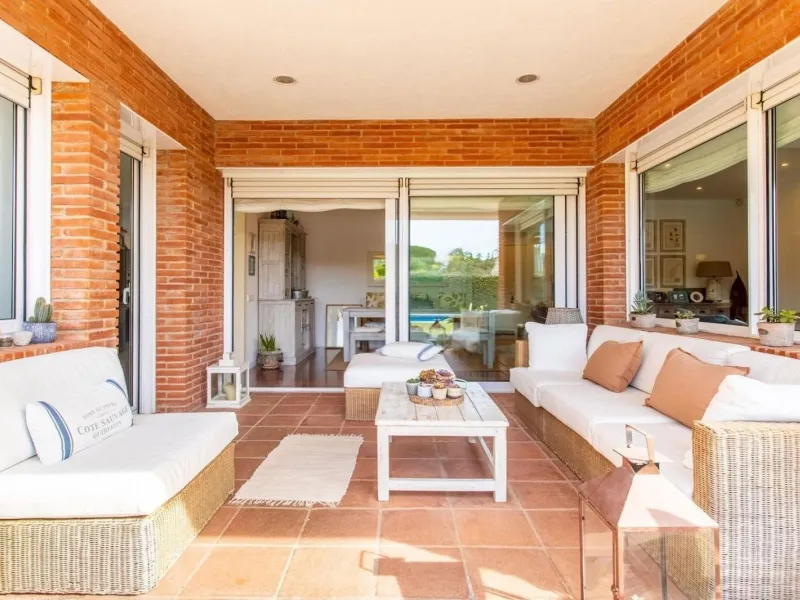 Vivienda unifamiliar de lujo con piscina en Sant Vicenc de Montalt, Barcelona